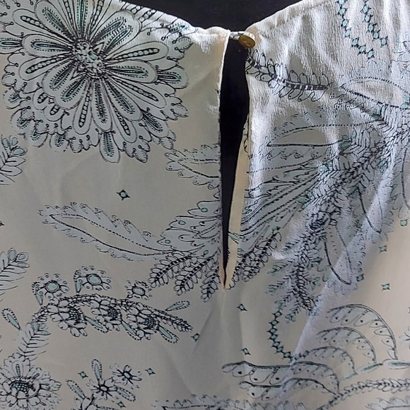 Club Monaco silk blouse - Picture 5 of 8